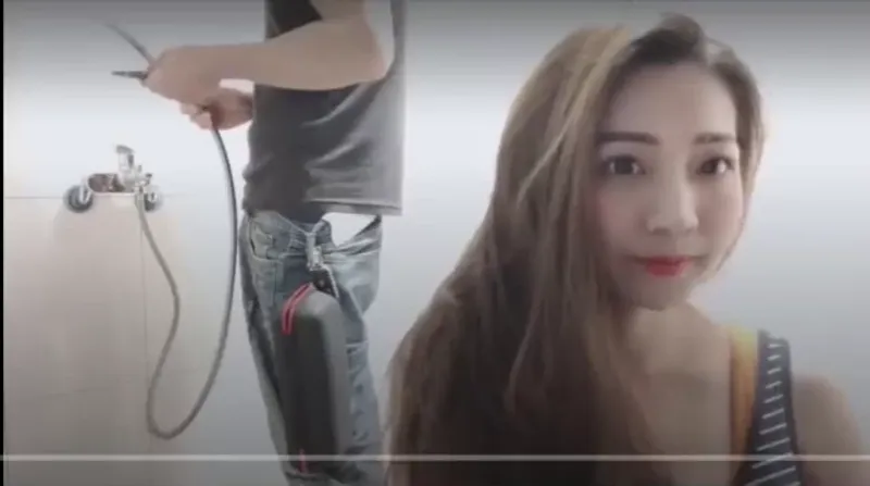 Anh thợ sửa ống nước may mắn